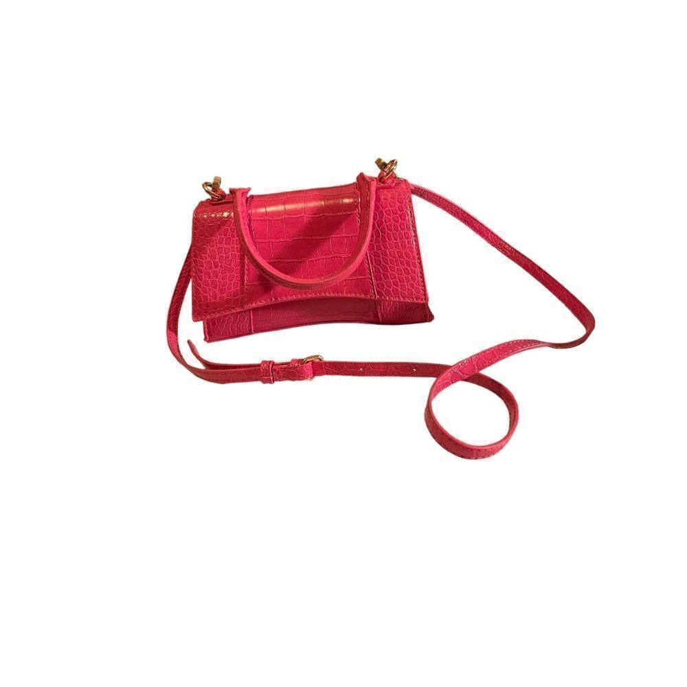 NWOT URBAN EXPRESSIONS LUCAS CROSSBODY BAG